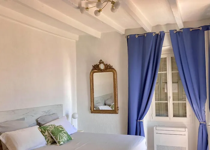 Appartamento Solacargese De Charme Vue Imprenable Méditerranée *