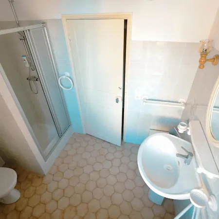 Lägenhet Le Jardin D'irene Vue Panoramique Exceptionnelle Sur La Mediterranee *